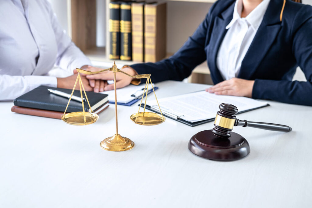 attorneys discussing case in modern office setting 2026 01 07 06 32 30 utc